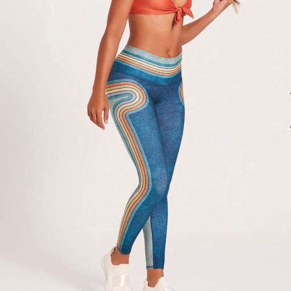 RARE Groovy Surf limited edition endless leggings.  Niyama sol, Small NEW w/tags - Picture 4 of 7